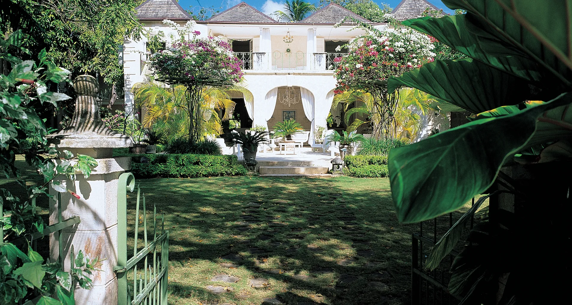 Mango Bay Front Entrance, Larry Warren Architect, Barbados